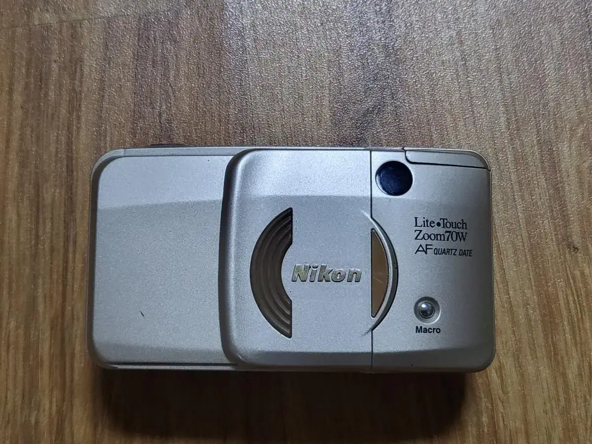 니콘 lite touch zoom 70w 필카